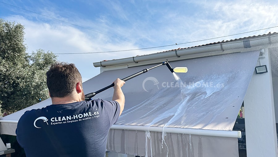 clean-home-es-limpieza-toldo-awning-cleaning1-min